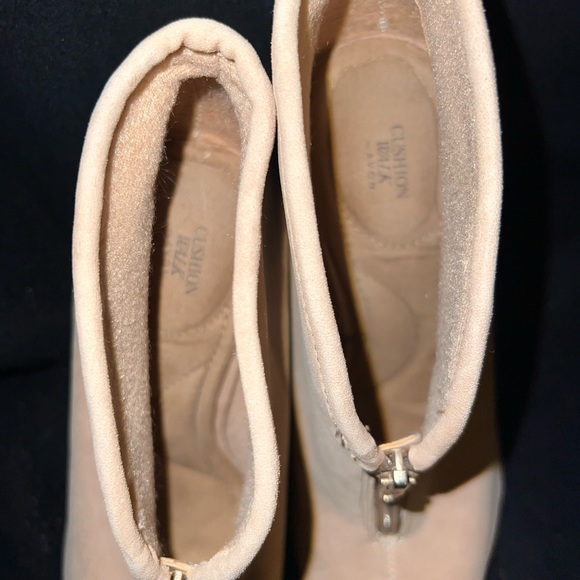 Cushion Walk Avon - Picture 7 of 8